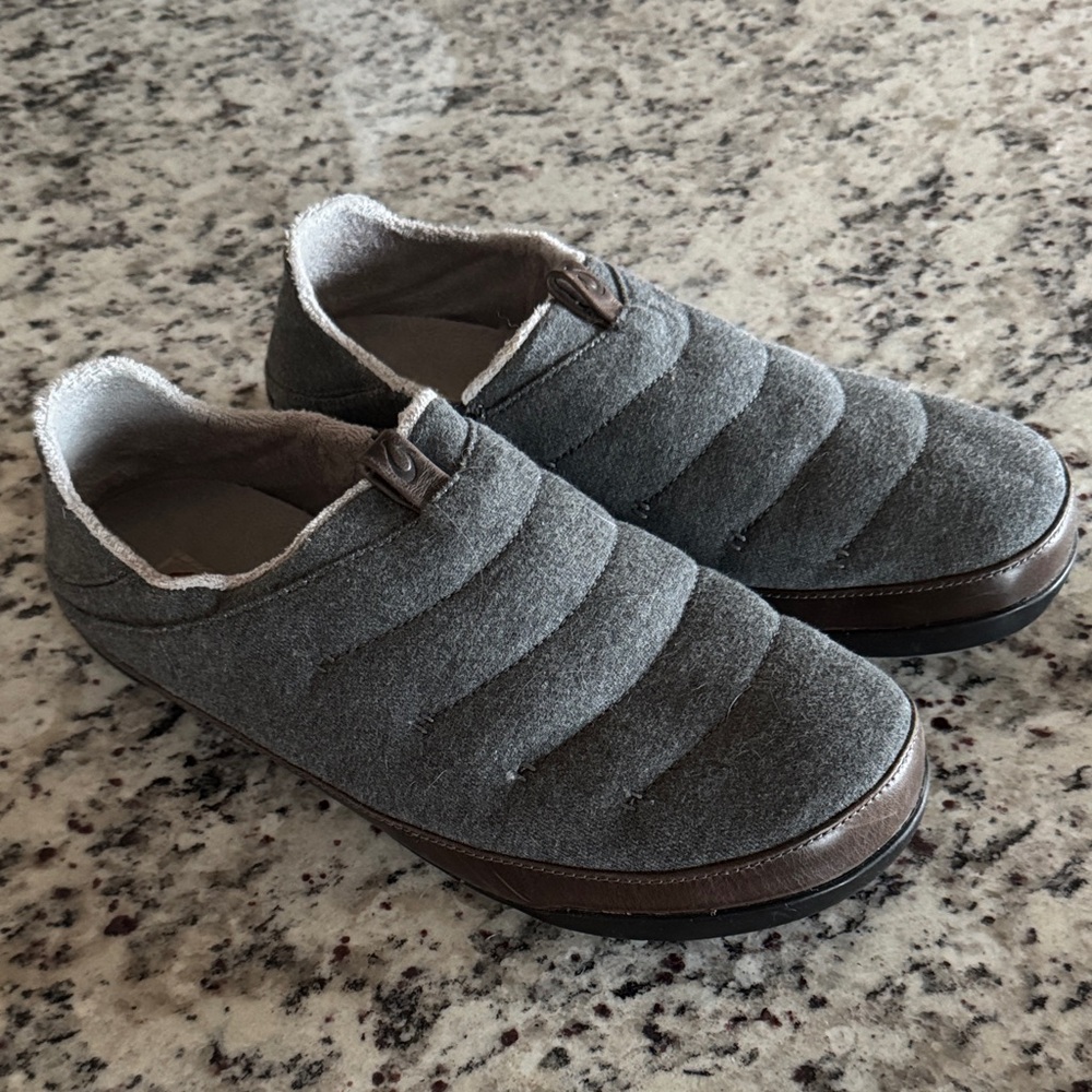 OluKai Gray Mahana Slip-On Shoes size 12
